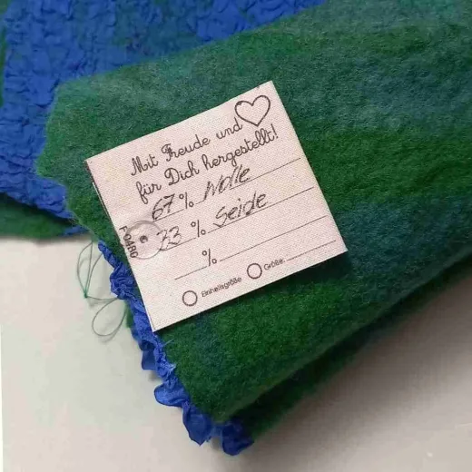 Himmelswiese – Handstulpen ohne Daumenloch, in blau,grün